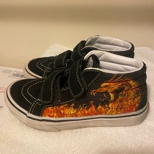 Vans Dragon Flames Kids Skateboard Shoes